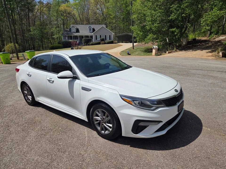 2020 Kia Optima/K5 - Image 2 of 19