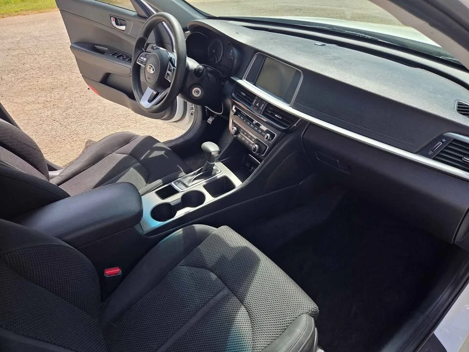 2020 Kia Optima/K5 - Image 12 of 19