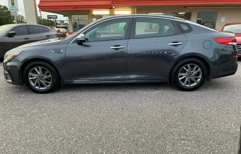 2020 Kia Optima/K5 - Image 6 of 12