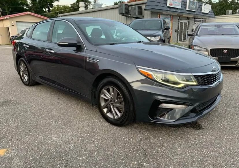 2020 Kia Optima/K5 - Image 2 of 12
