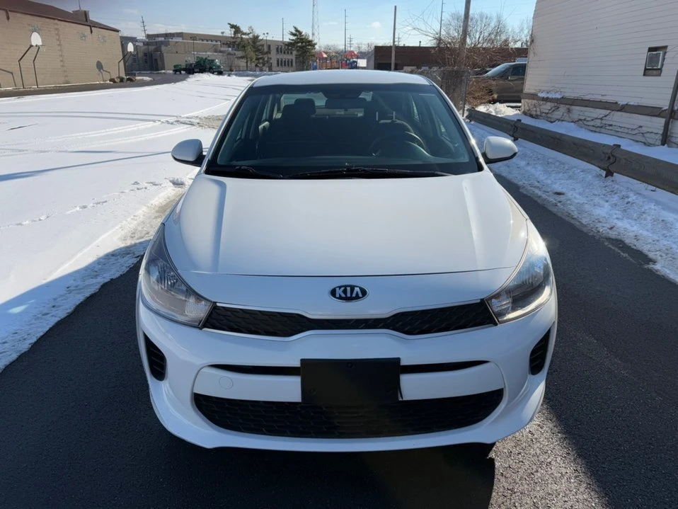 2020 Kia Rio - Image 8 of 17