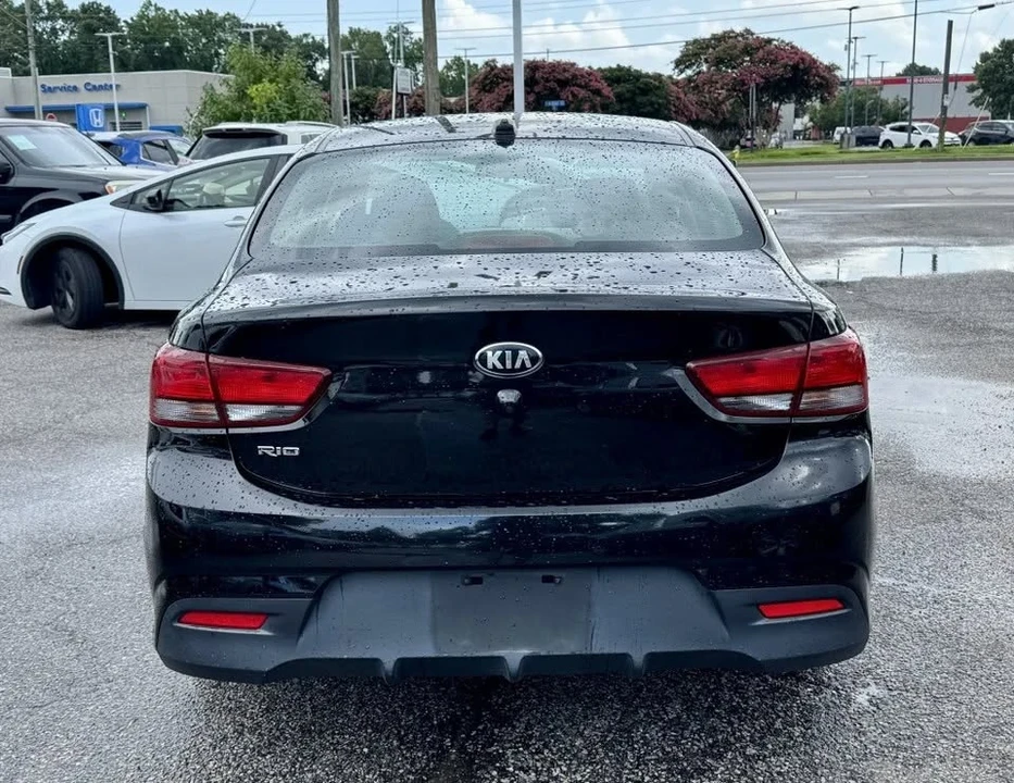2020 Kia Rio - Image 6 of 20
