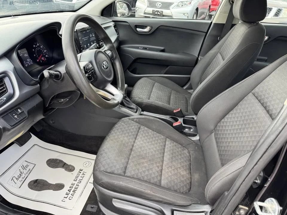 2020 Kia Rio - Image 9 of 20