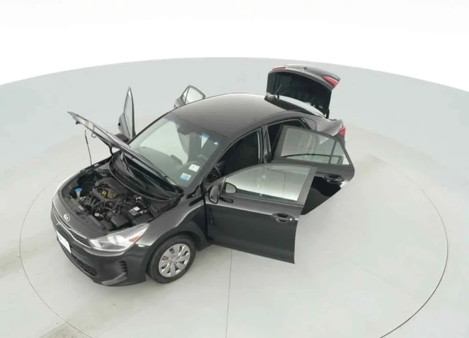 2020 Kia Rio - Image 2 of 11