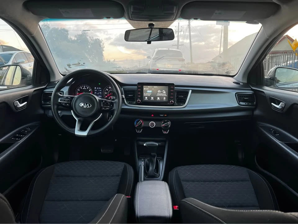 2020 Kia Rio - Image 18 of 20