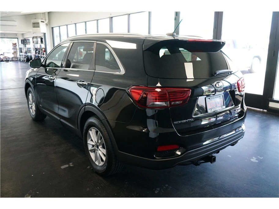 2020 Kia Sorento - Image 5 of 20