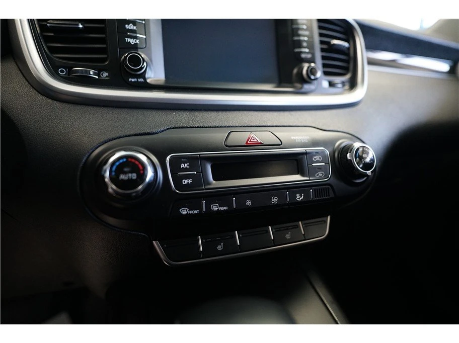 2020 Kia Sorento - Image 20 of 20