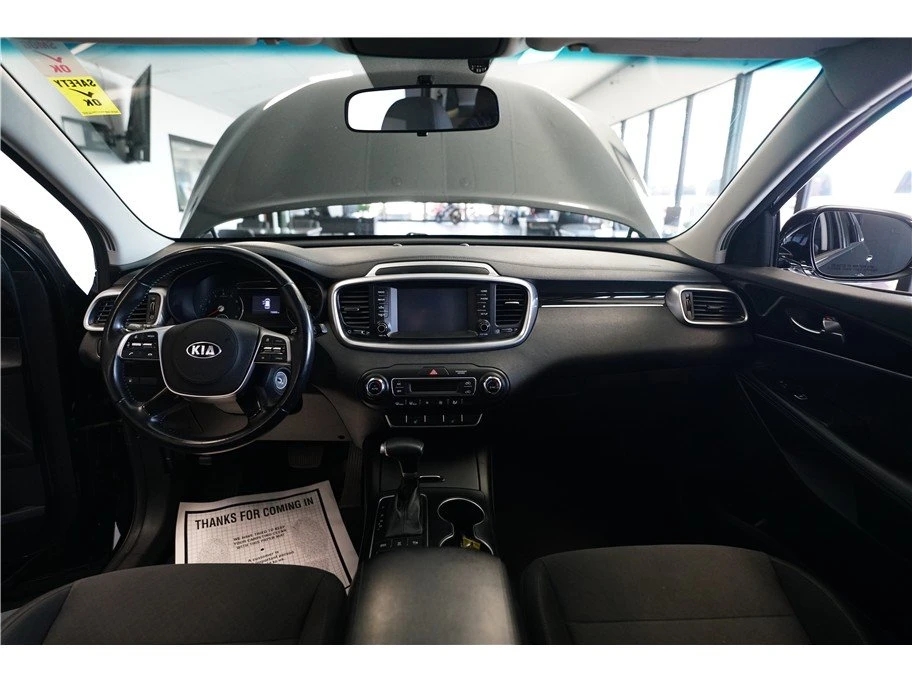 2020 Kia Sorento - Image 13 of 20