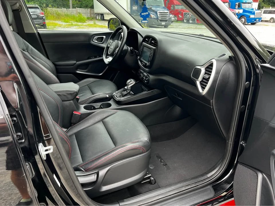 2020 Kia Soul - Image 16 of 20