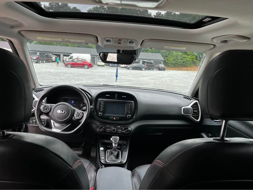2020 Kia Soul - Image 13 of 20