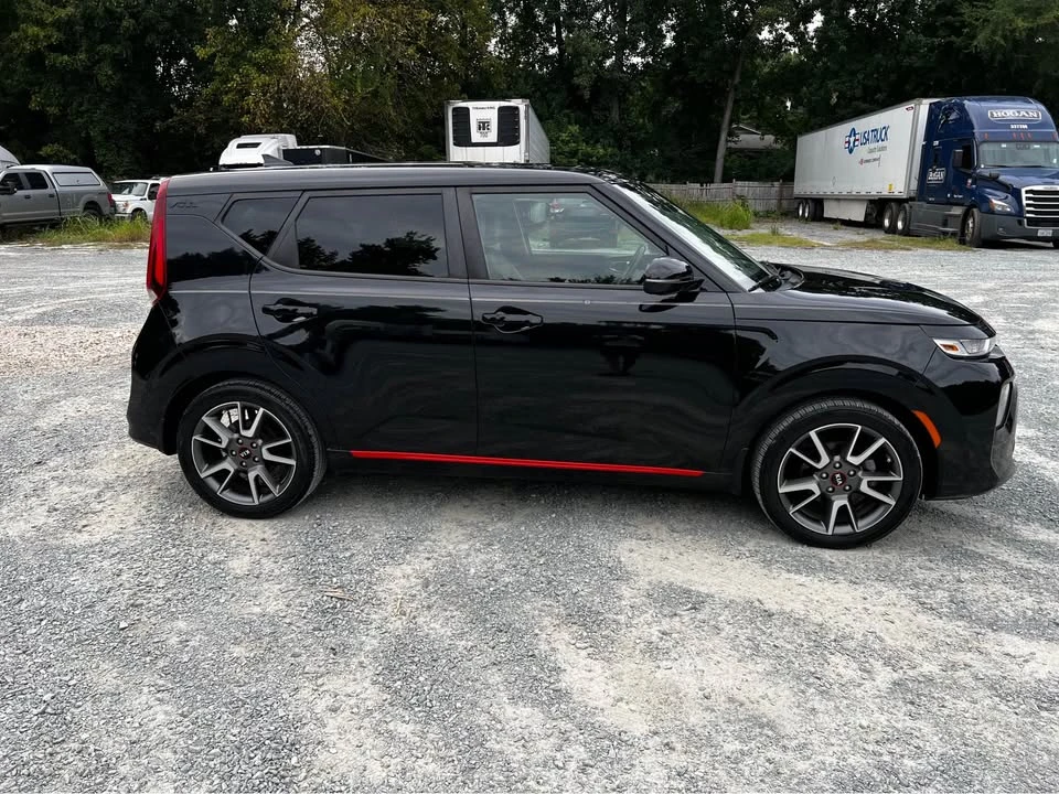 2020 Kia Soul - Image 5 of 20