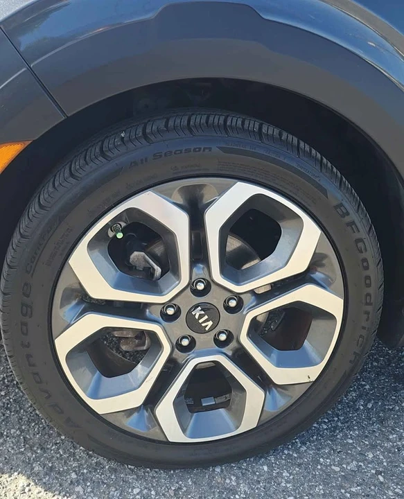 2020 Kia Soul - Image 3 of 16