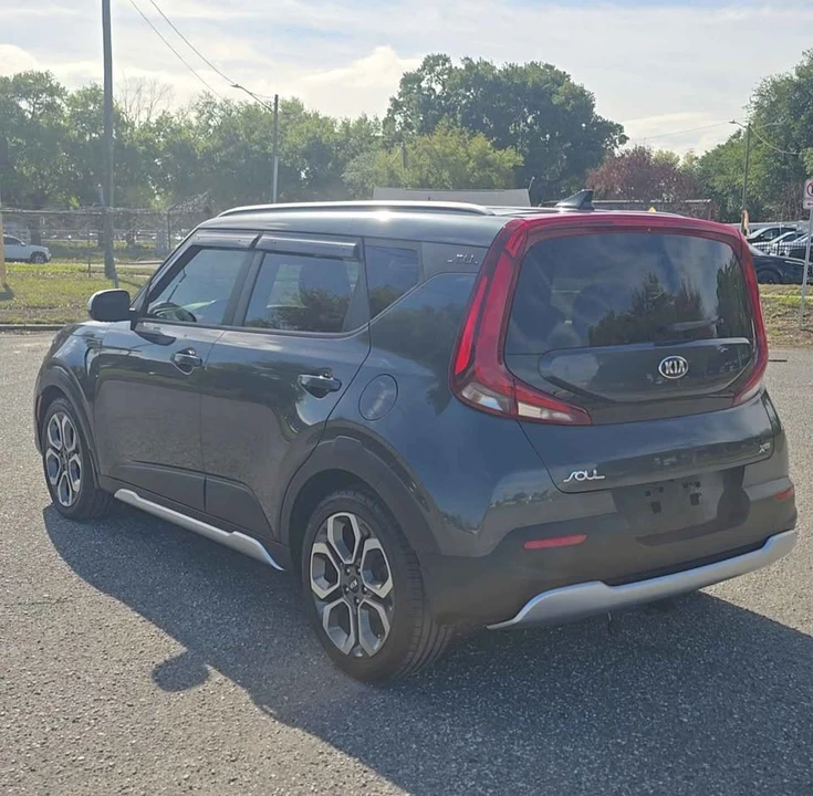 2020 Kia Soul - Image 2 of 16