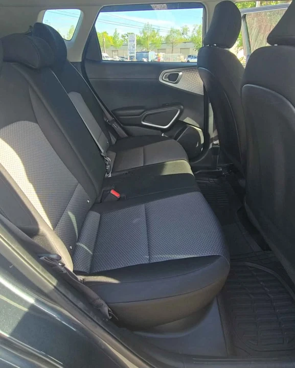 2020 Kia Soul - Image 15 of 16