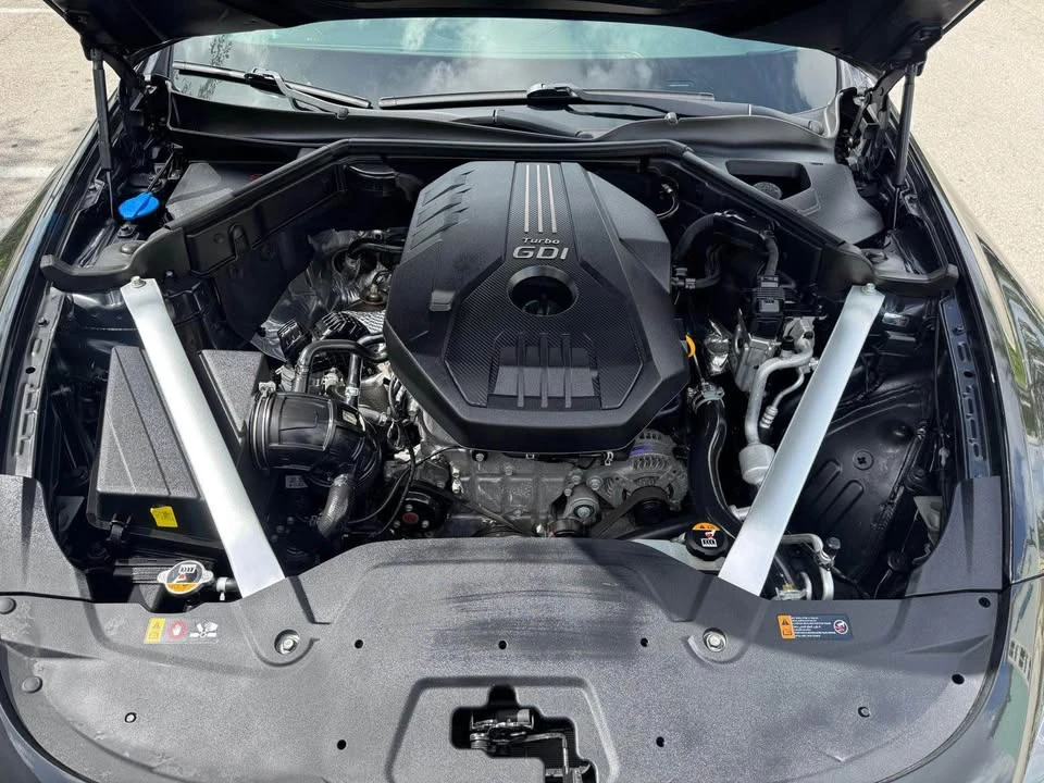 2020 Kia Stinger - Image 6 of 8