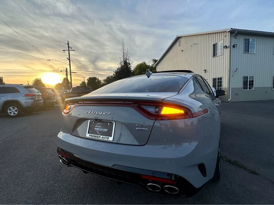 2020 Kia Stinger - Image 6 of 20