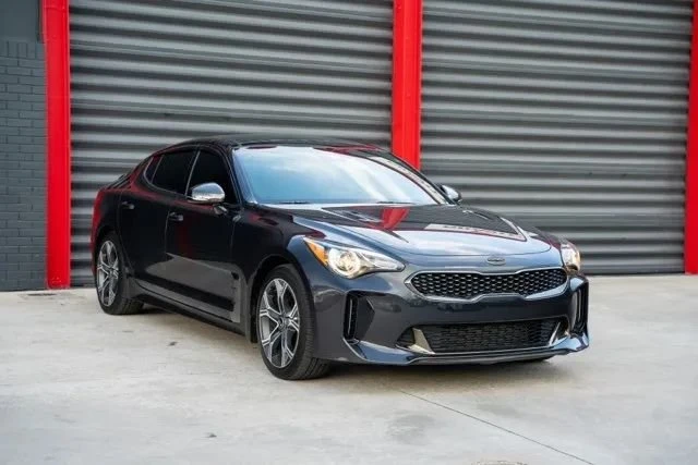 2020 Kia Stinger - Image 4 of 19