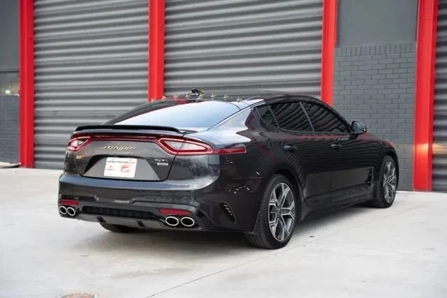 2020 Kia Stinger - Image 8 of 19