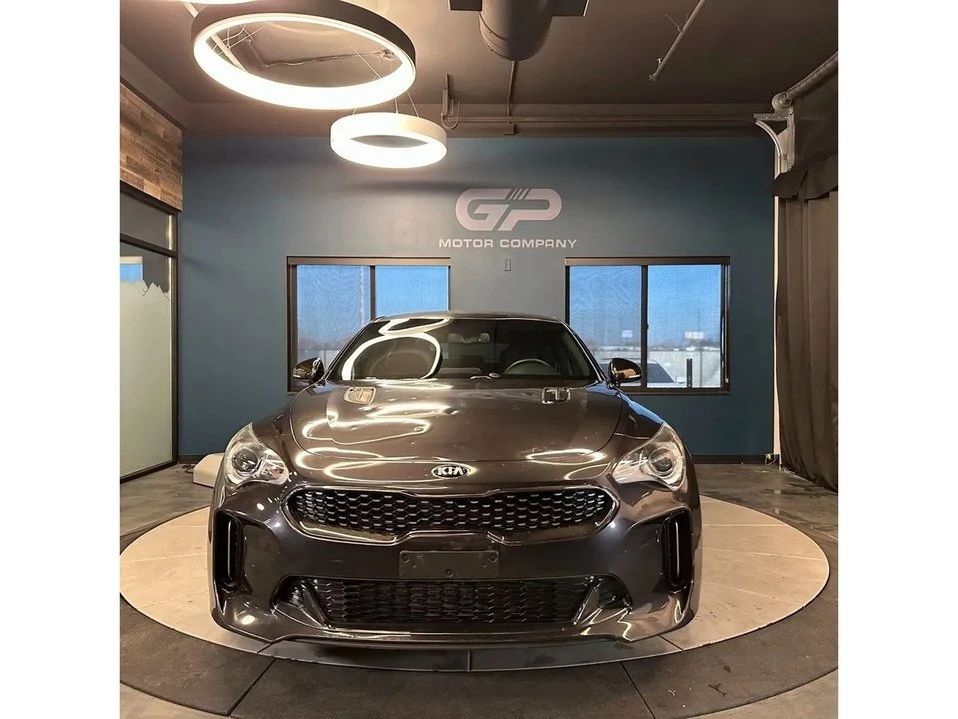 2020 Kia Stinger - Image 5 of 14