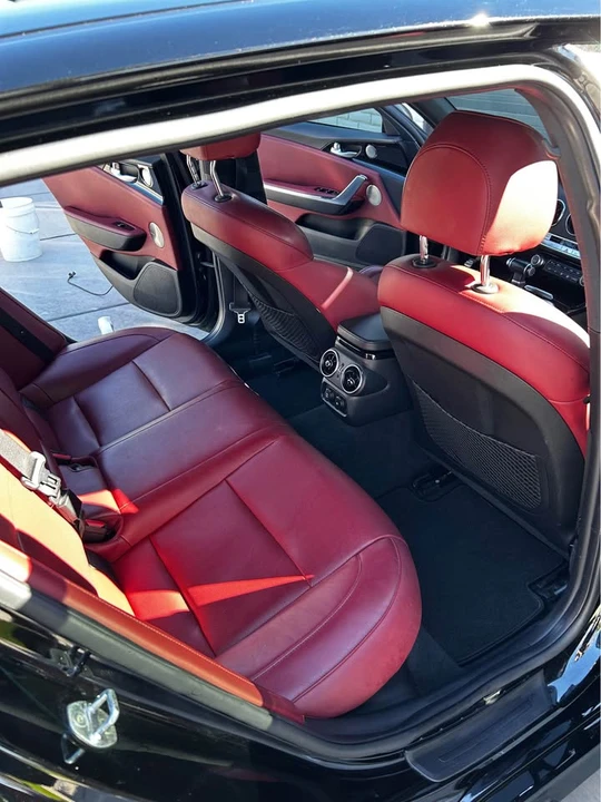 2020 Kia Stinger - Image 5 of 12