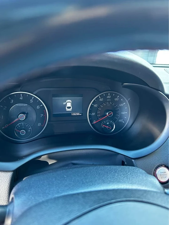 2020 Kia Stinger - Image 3 of 12