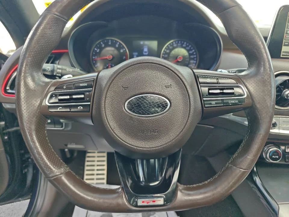 2020 Kia Stinger - Image 18 of 20