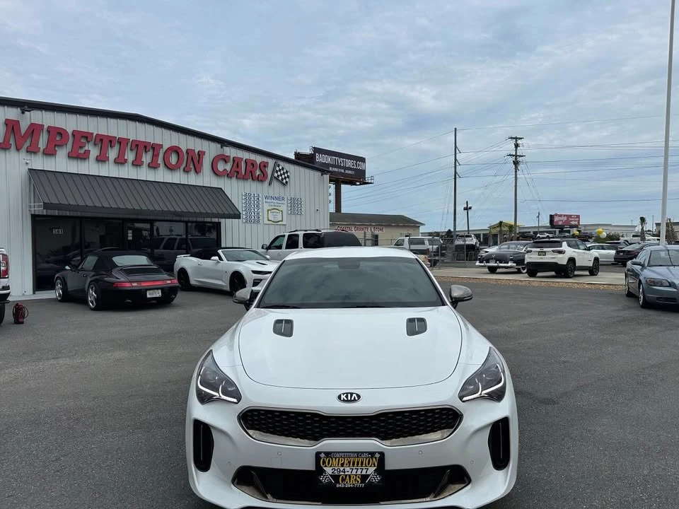 2020 Kia Stinger - Image 17 of 20