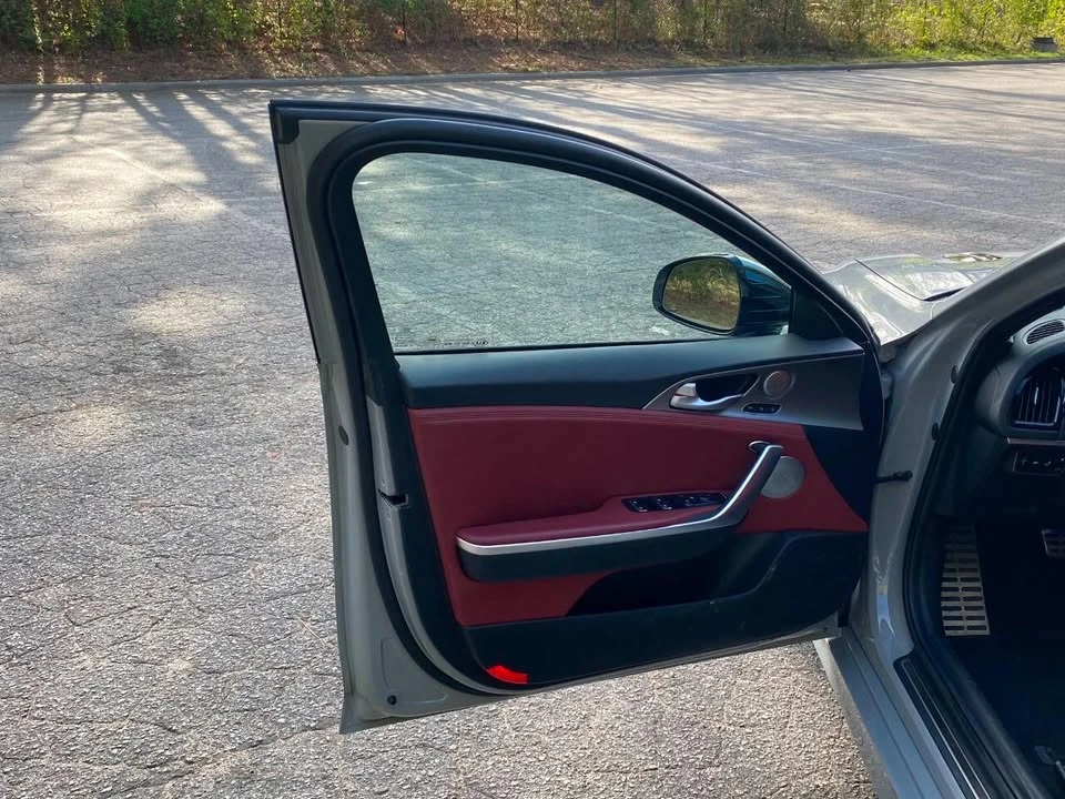 2020 Kia Stinger - Image 14 of 20