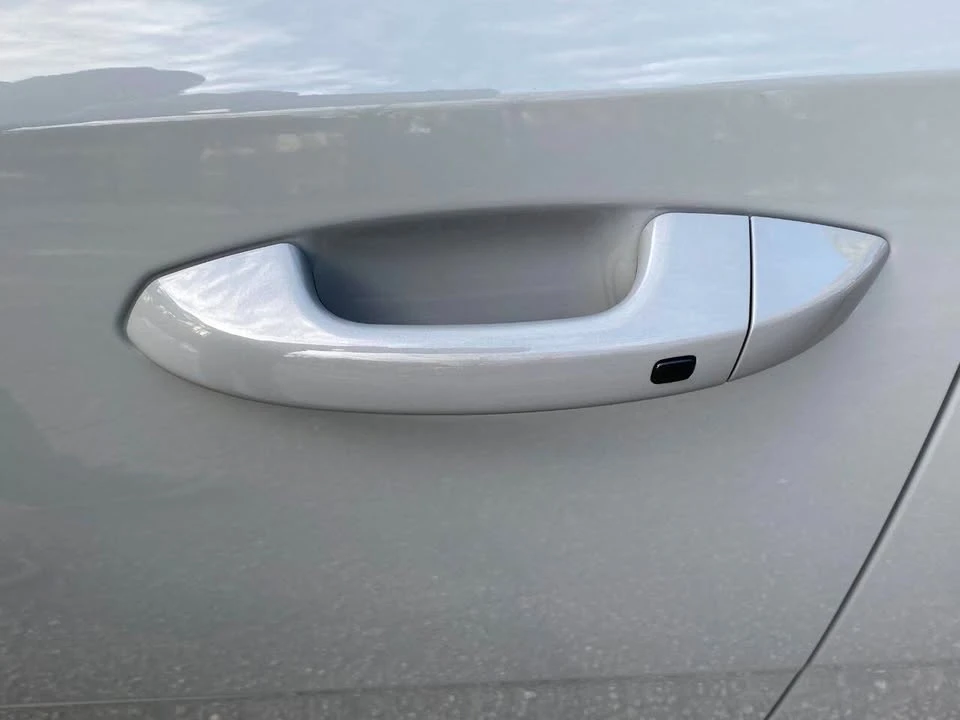 2020 Kia Stinger - Image 11 of 20