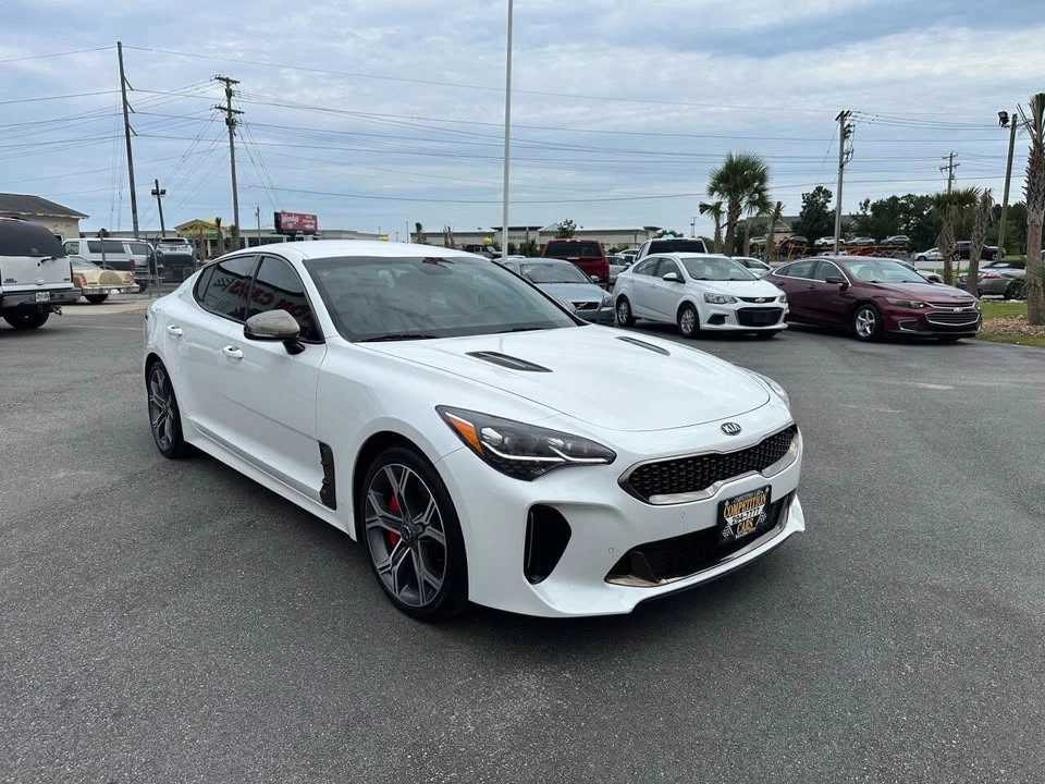 2020 Kia Stinger - Image 9 of 20