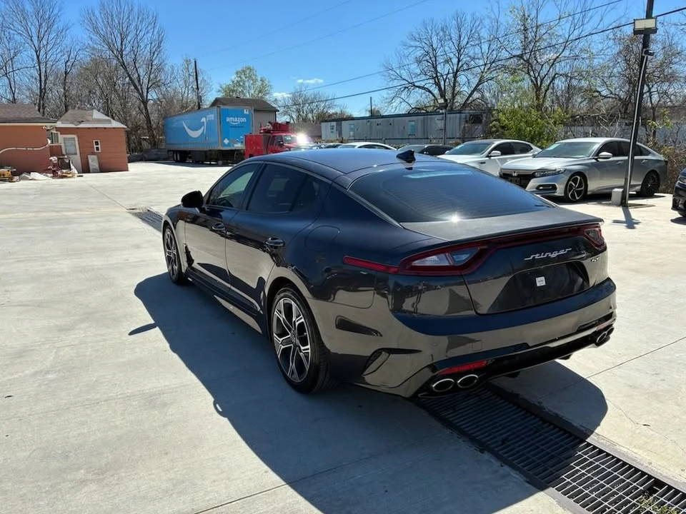 2020 Kia Stinger - Image 5 of 12