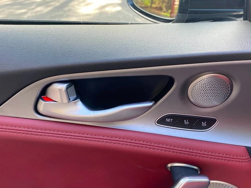 2020 Kia Stinger - Image 16 of 20