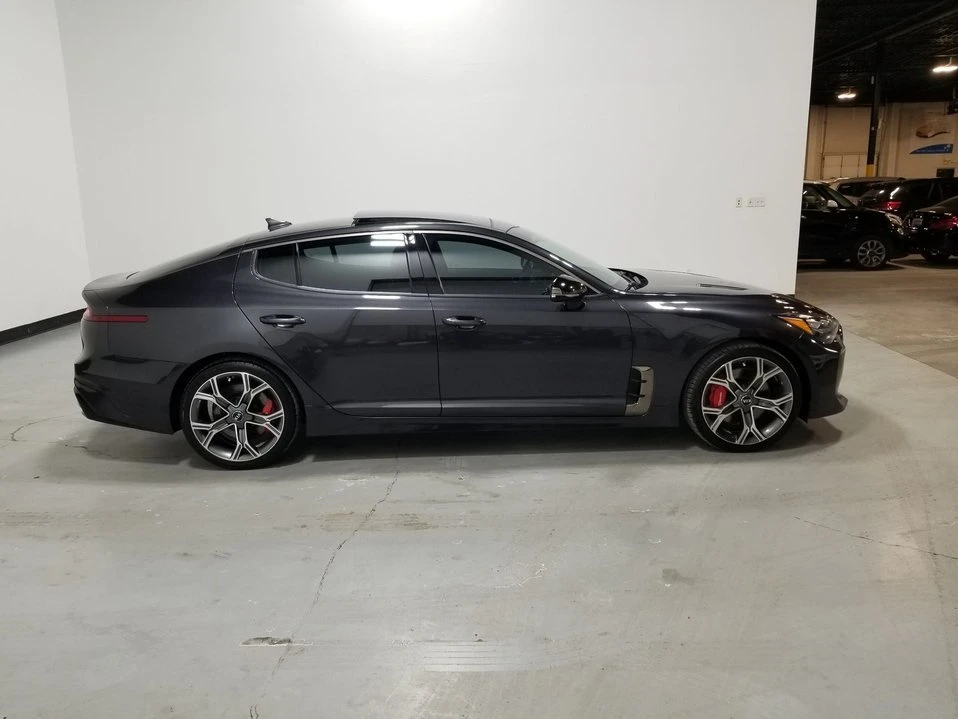 2020 Kia Stinger - Image 6 of 20