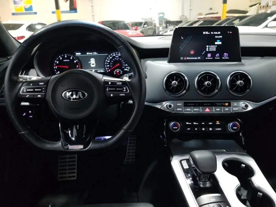 2020 Kia Stinger - Image 13 of 20
