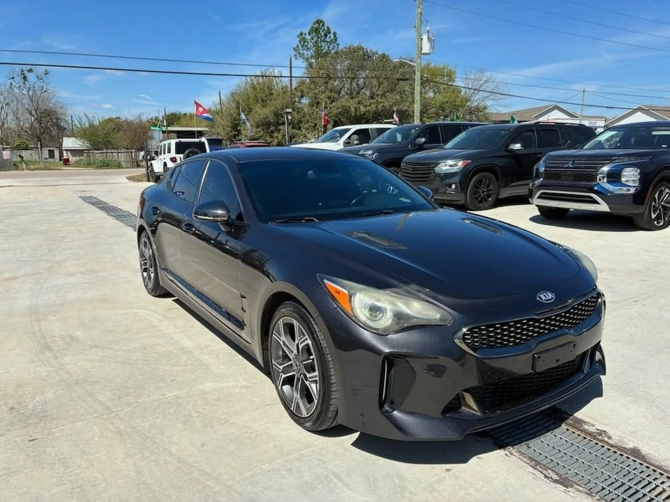 2020 Kia Stinger - Image 2 of 12