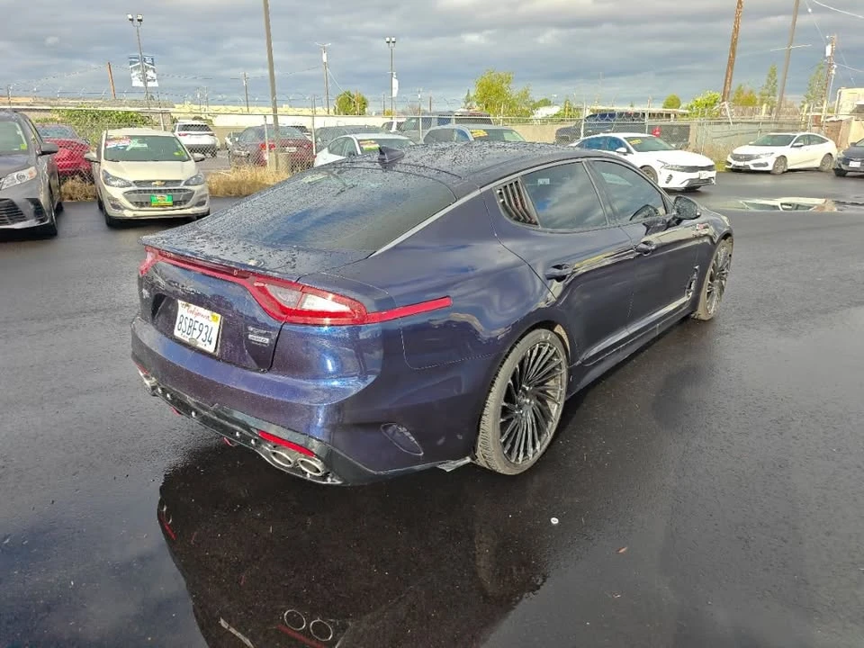 2020 Kia Stinger - Image 12 of 20