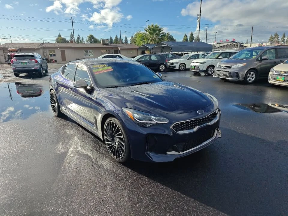 2020 Kia Stinger - Image 10 of 20