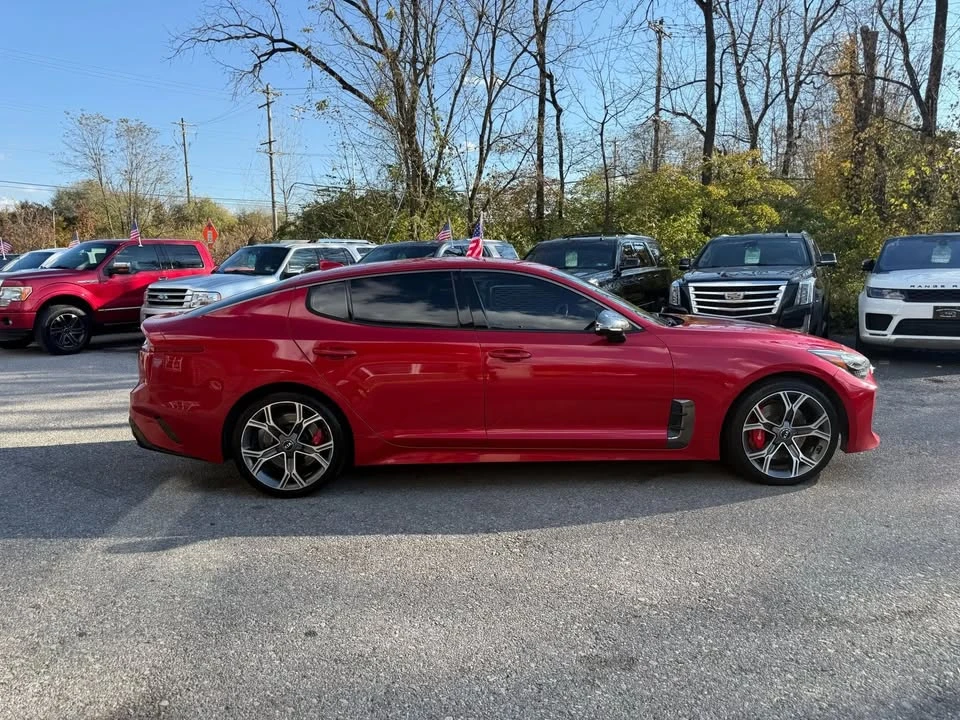 2020 Kia Stinger - Image 8 of 20