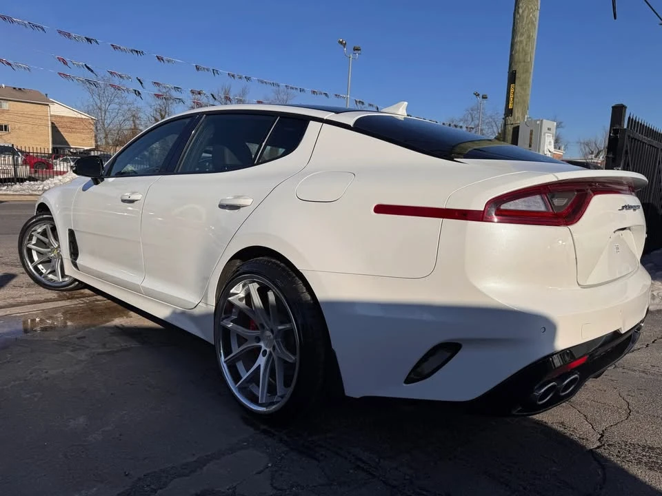 2020 Kia Stinger - Image 3 of 20