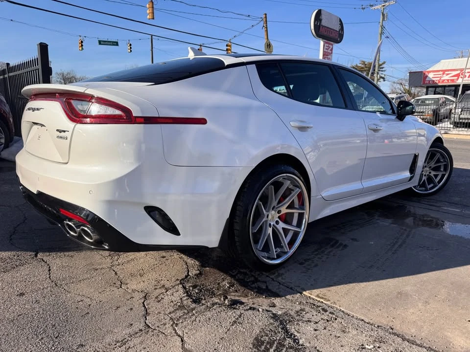 2020 Kia Stinger - Image 4 of 20