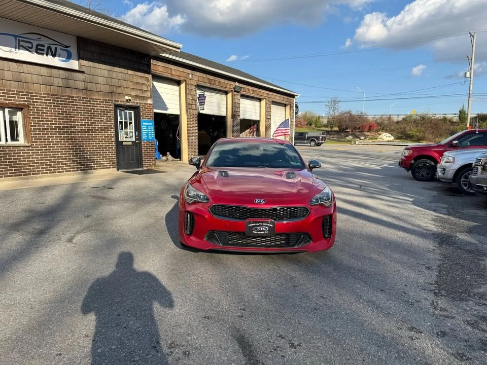 2020 Kia Stinger - Image 2 of 20