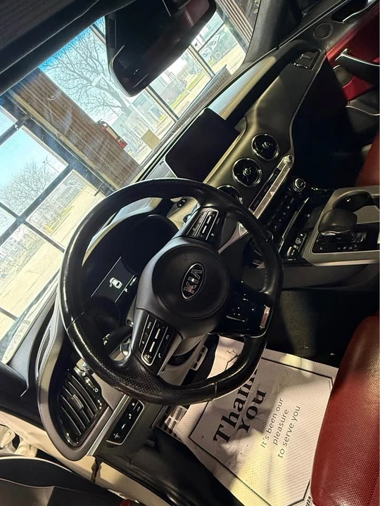 2020 Kia Stinger - Image 5 of 11
