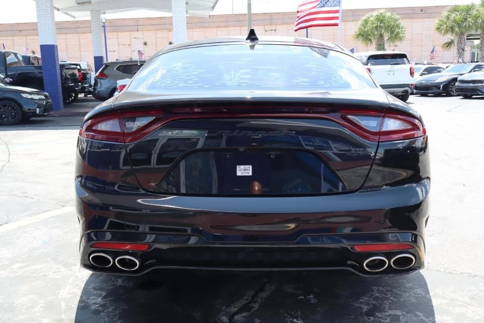 2020 Kia Stinger - Image 3 of 19