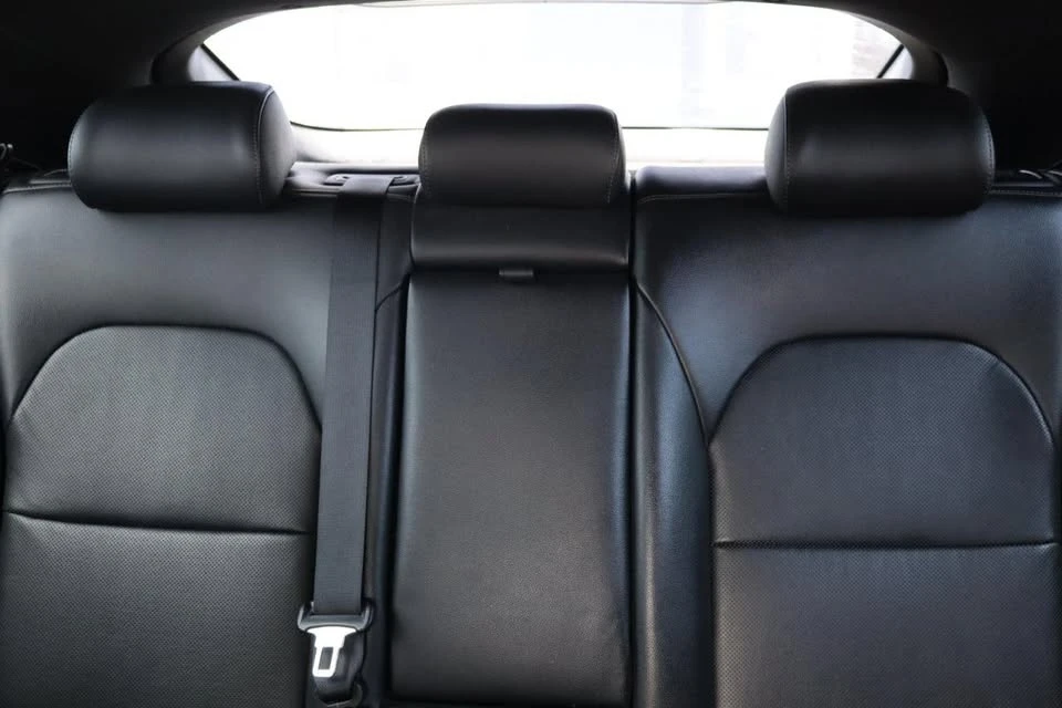 2020 Kia Stinger - Image 10 of 19