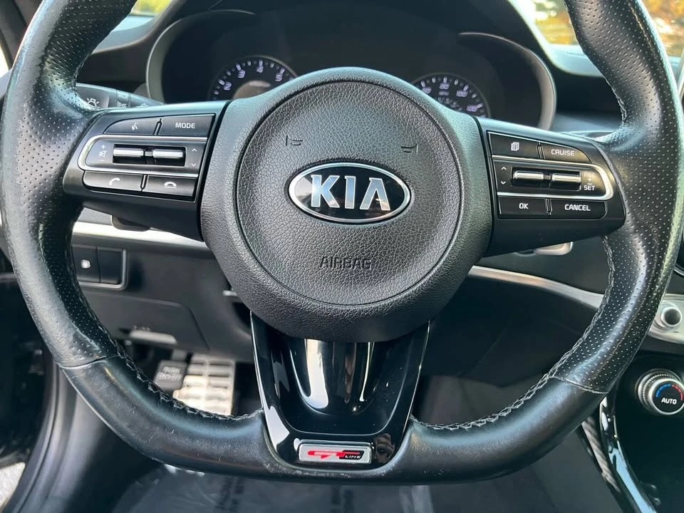 2020 Kia Stinger - Image 13 of 20