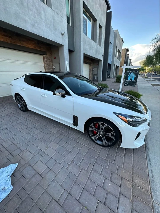 2020 Kia Stinger GT - Image 6 of 9