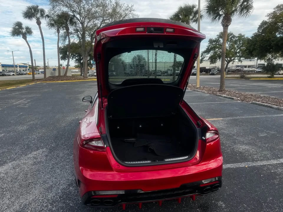 2020 Kia Stinger GT - Image 7 of 12