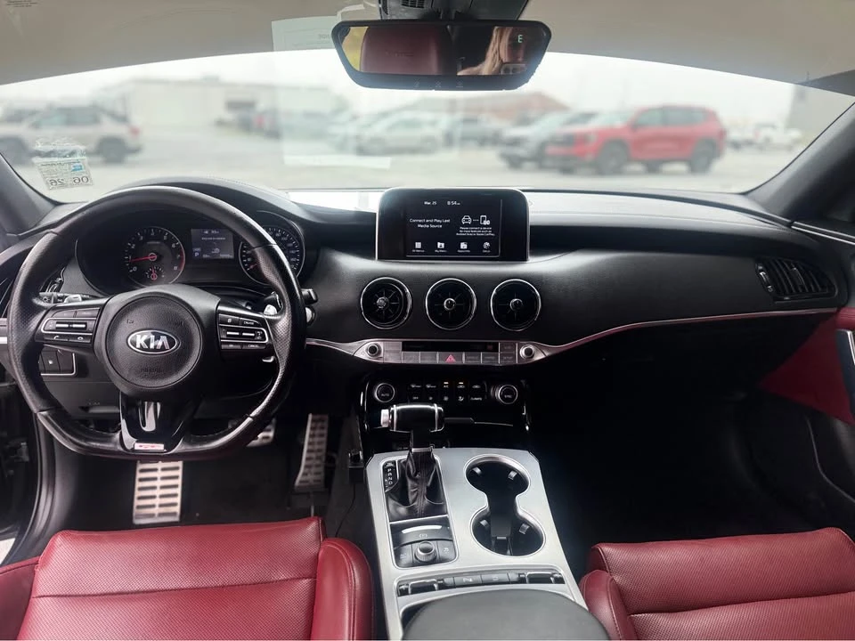 2020 Kia Stinger GT - Image 9 of 10