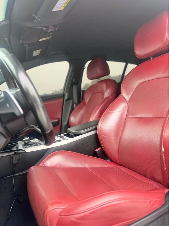 2020 Kia Stinger GT - Image 7 of 10