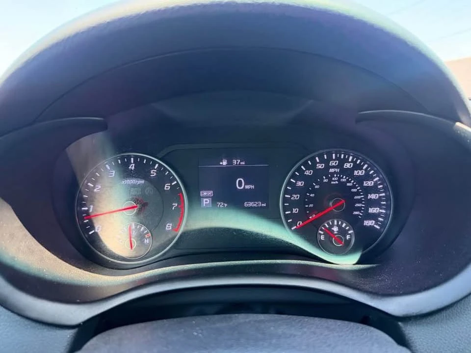 2020 Kia Stinger GT - Image 12 of 20